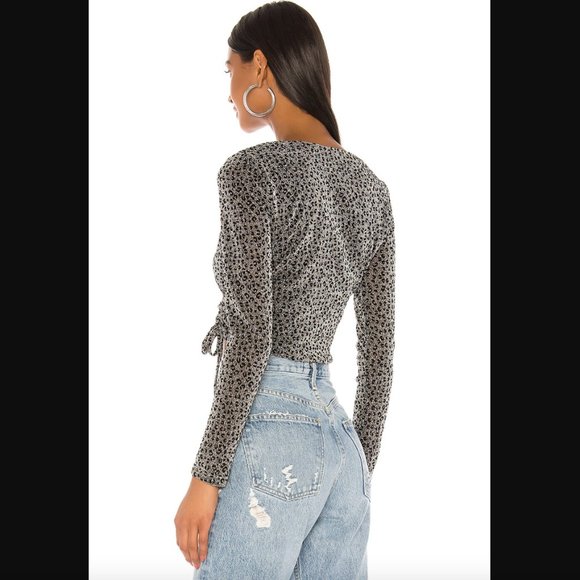 Superdown Syna Ruched Leopard Print Top Size XS - Picture 5 of 15